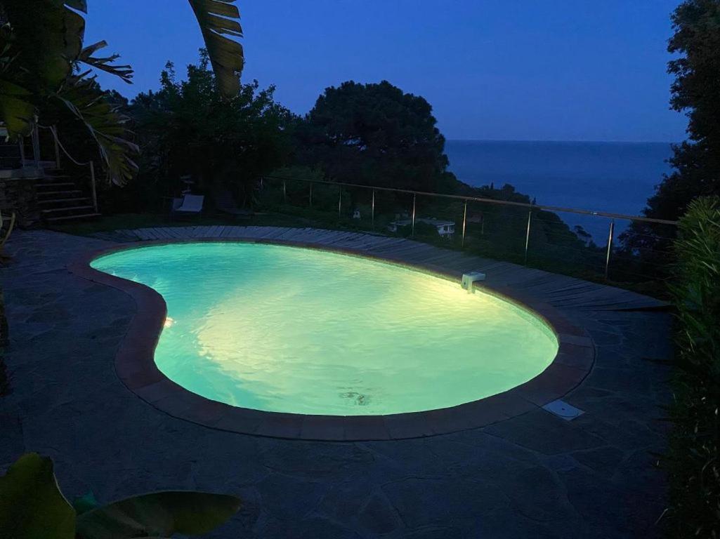 Villa Les Alizes Rayol-Canadel-sur-Mer Exterior foto