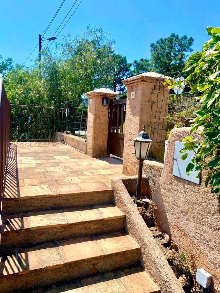 Villa Les Alizes Rayol-Canadel-sur-Mer Exterior foto
